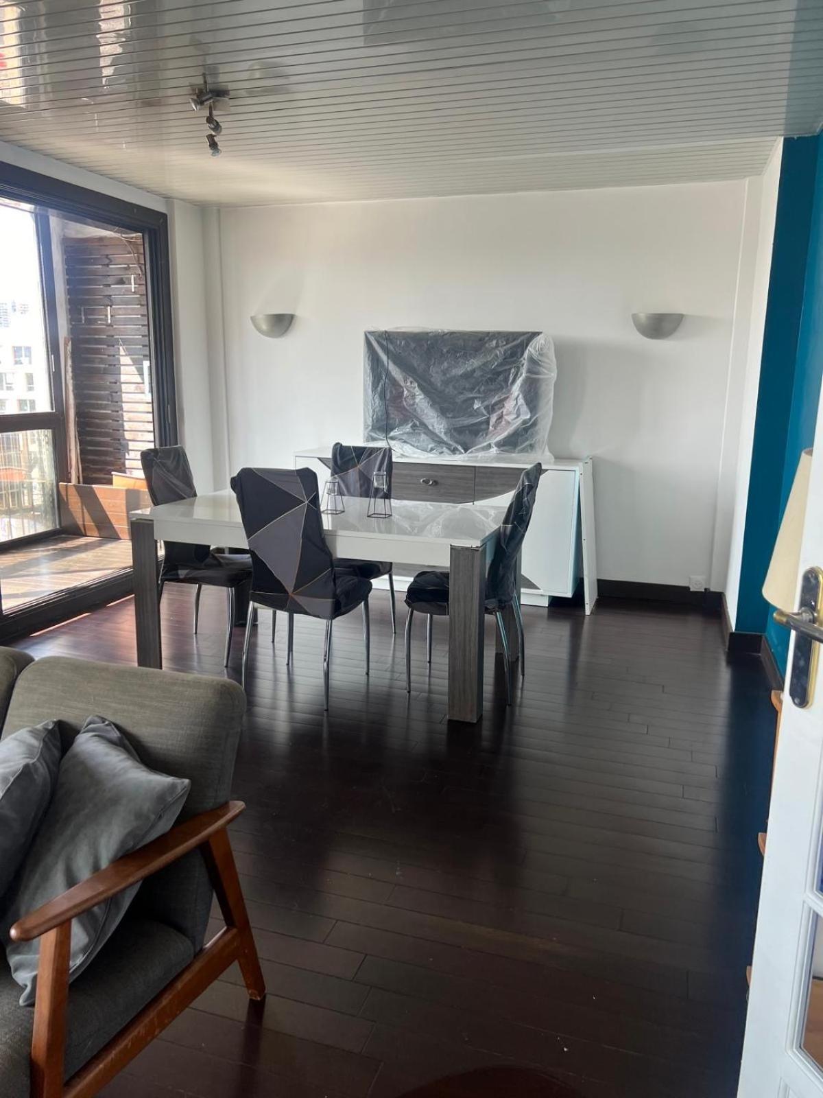 Appartement 2 Chambre Et Grand Sejour 100M2 A 5 Min Du Stade Velodrome Marseille Exterior photo