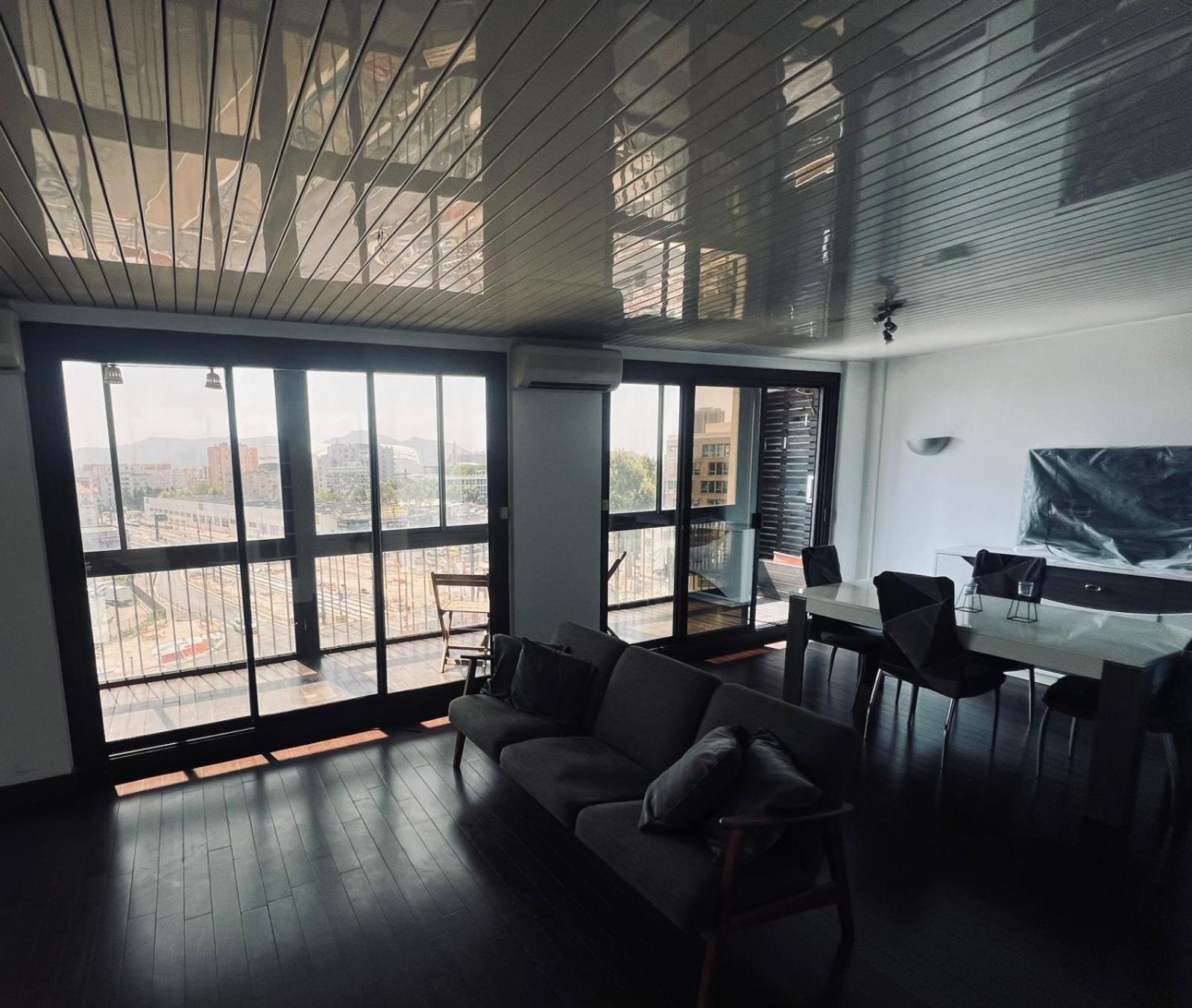 Appartement 2 Chambre Et Grand Sejour 100M2 A 5 Min Du Stade Velodrome Marseille Exterior photo